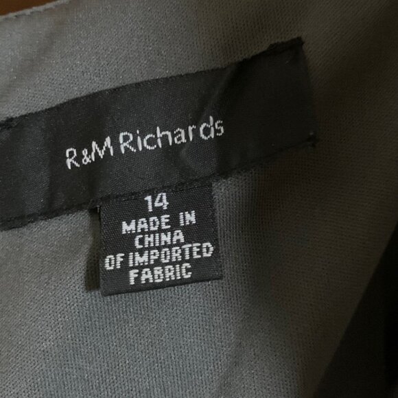 R & M Richards Metallic Gray Midi Sleveless Ruched Accordian Style Dress Size 14 - Picture 7 of 10